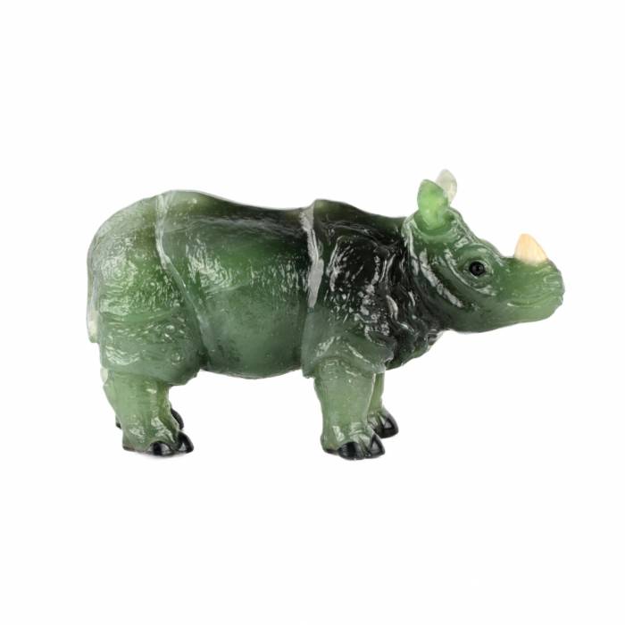 Камнерезная миниатюра Нефритовый носорог в стиле изделий фирмы К.Фаберже