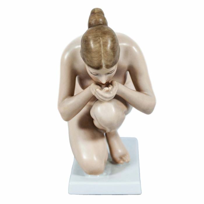 Figurine en porcelaine Fille à leau, Rosenthal