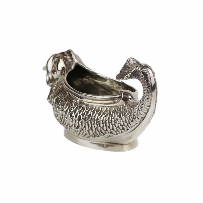 Tiffany & Co. Pot à lait en argent en forme de poisson. 20e siècle 