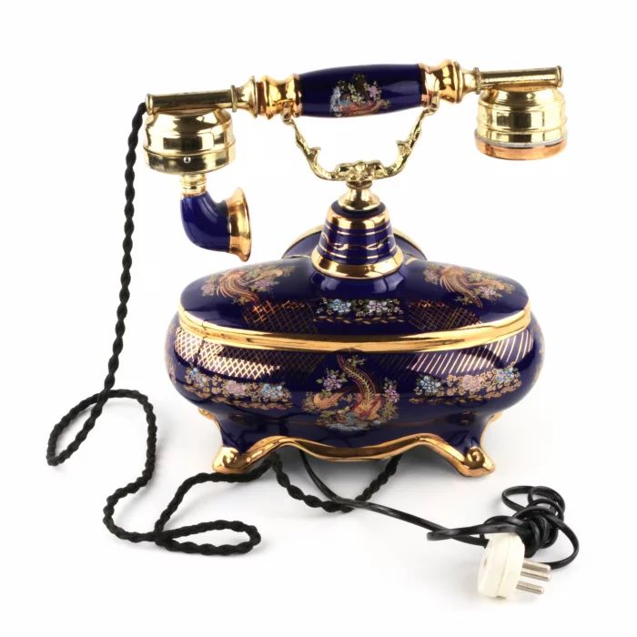 Desk telephone in Limoges style