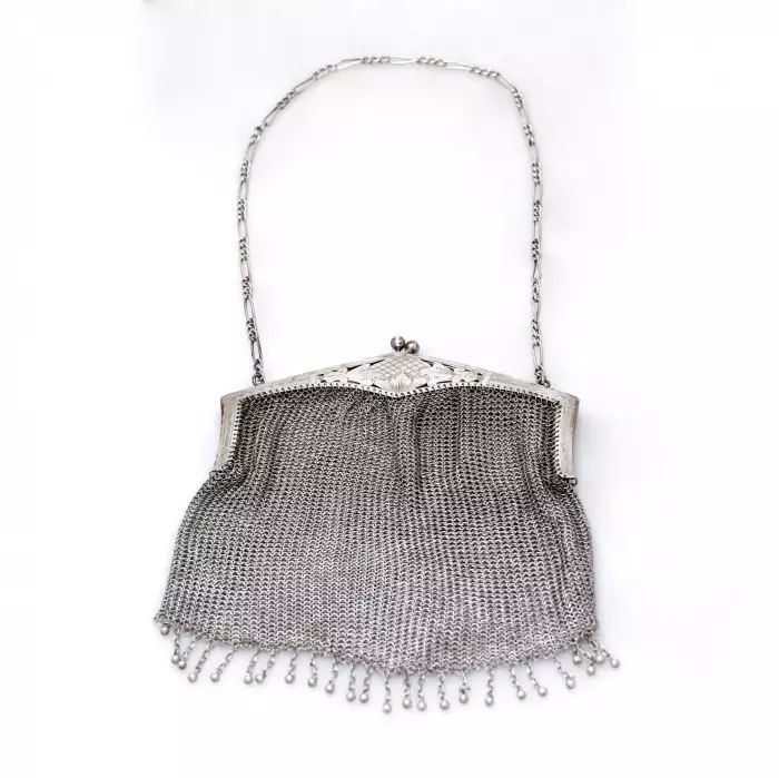 Дамская, серебряная, театральная сумочка эпохи Модерна.