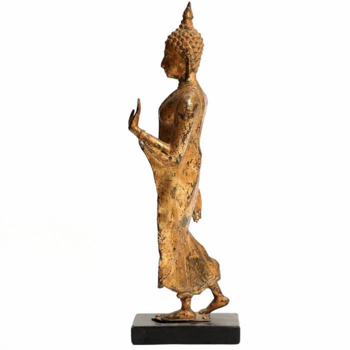 Figure of the Walking Buddha. 19th century 