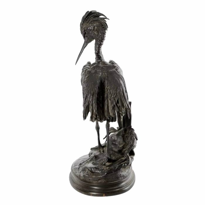 Figure en bronze d`un heron. JULES MOIGNIEZ (1835-1894). 