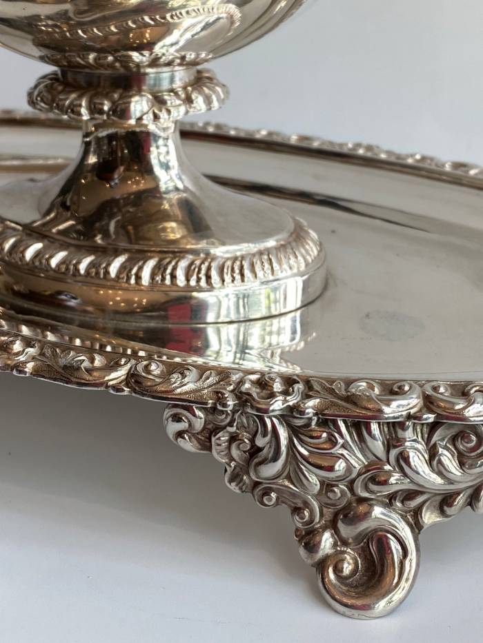 Gravy boat and its silver tray Minerva M.Goldsmith: VEYRAT 