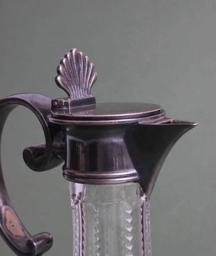 Carafe Art Nouveau en cristal avec finition argentée 84e épreuve 