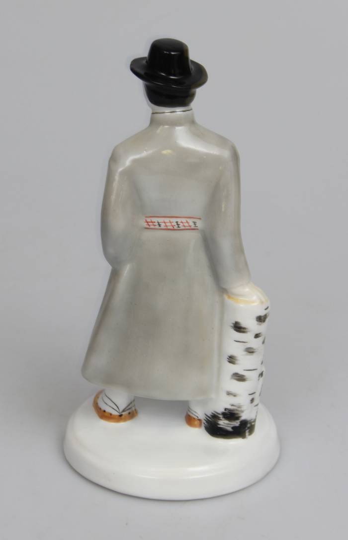 Jessen faience figure Son of the Nation