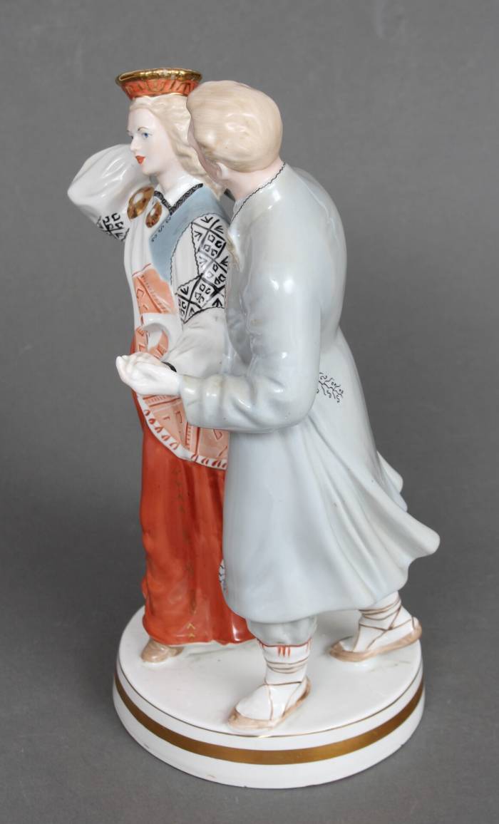 Porcelain figure National son with national daughter