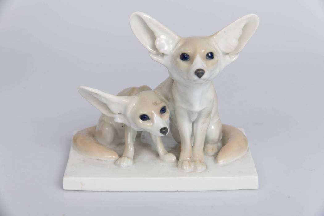 Figurine en porcelaine Renards fennec 