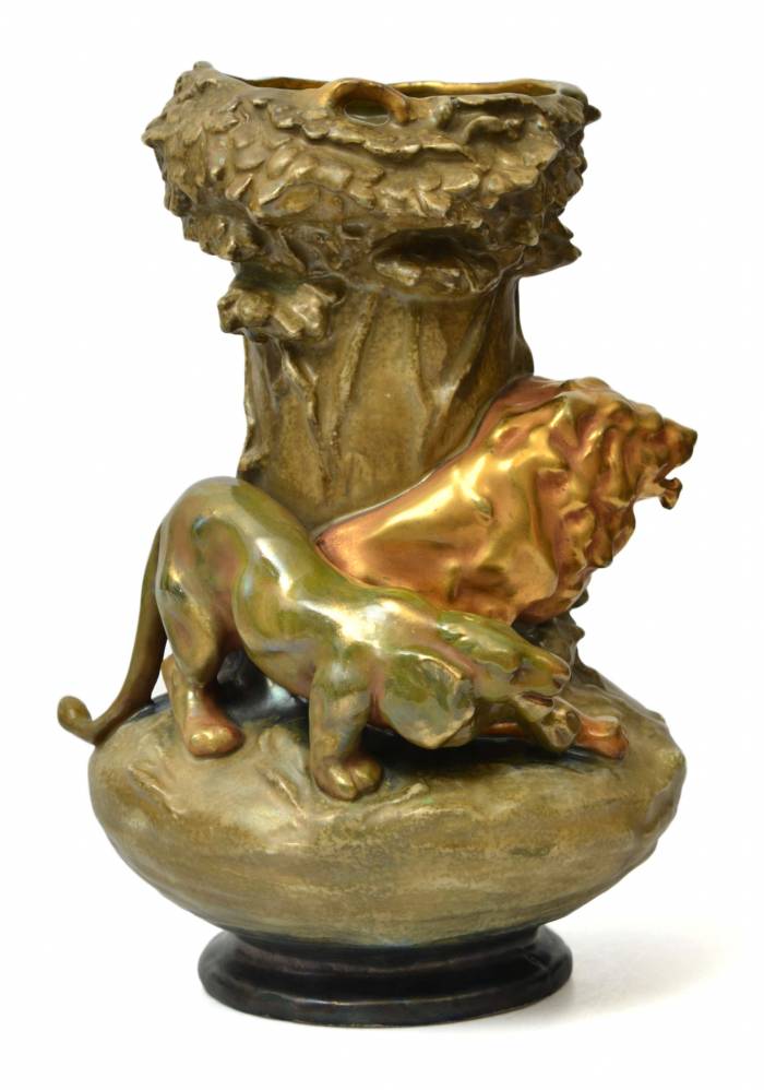 Vase Art Nouveau autrichien aux lions 