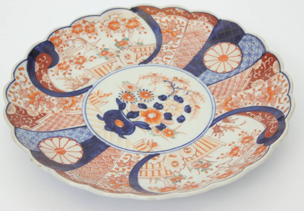 Painted porcelain plate