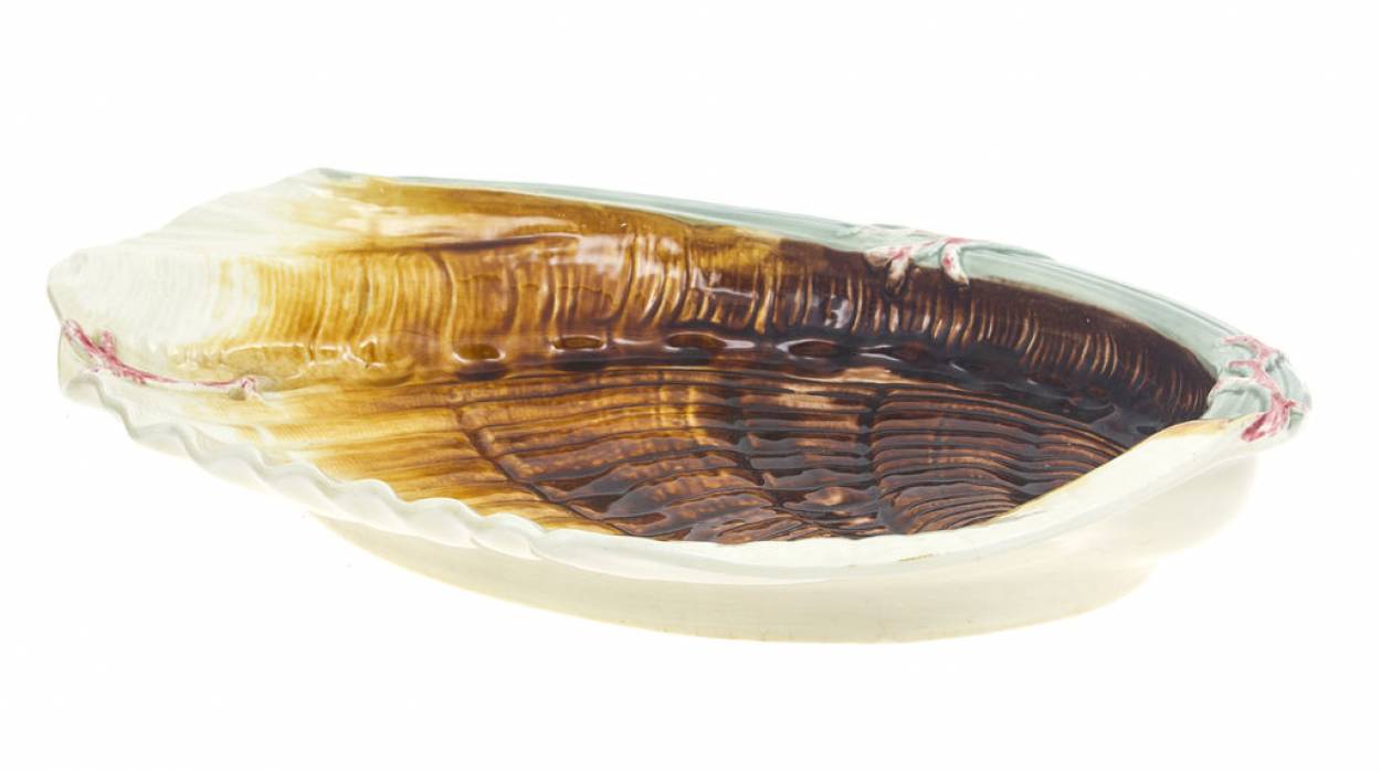 Decorative plate Shell