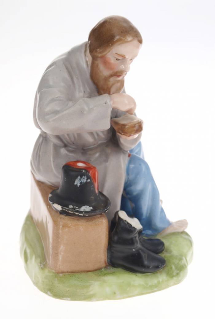 20th century 20`s Russia Verbilki Porcelain figure Man with bread