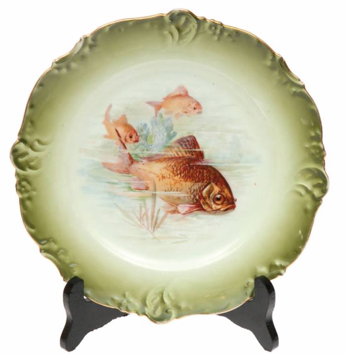 Assiette en porcelaine 