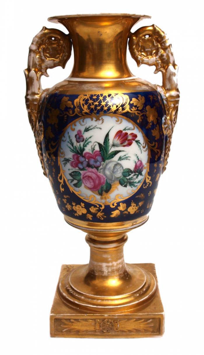 Vase en porcelaine de style Empire 