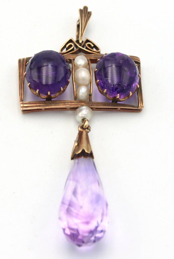 Pendentif en or avec améthystes et perles de culture 