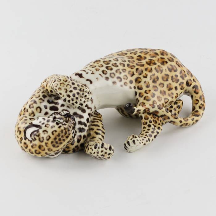 Nymphenburg Leopard Amidou by Hans Behrens, 1960s Germany