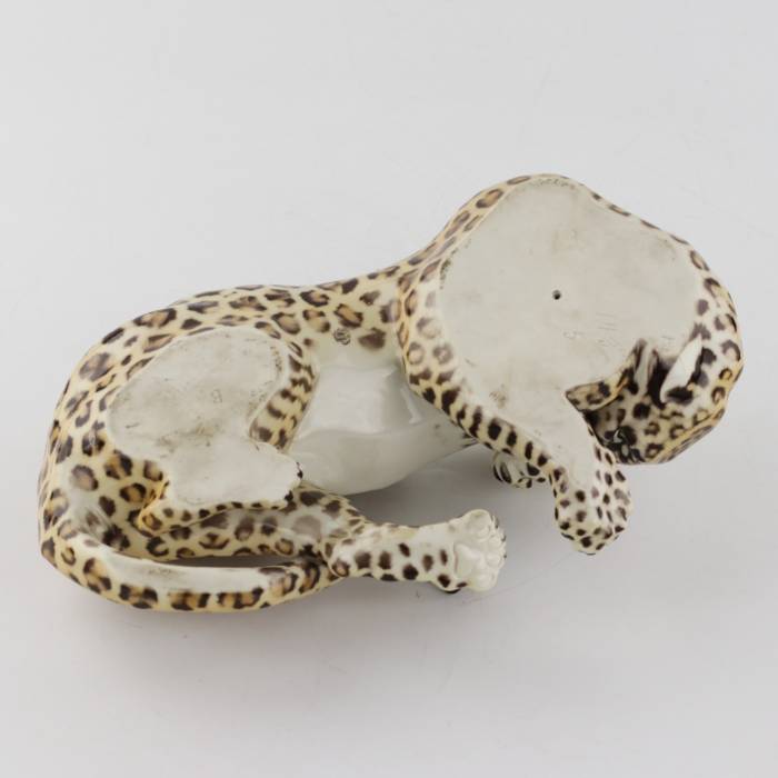 Nymphenburg Leopard Amidou by Hans Behrens, 1960s Germany