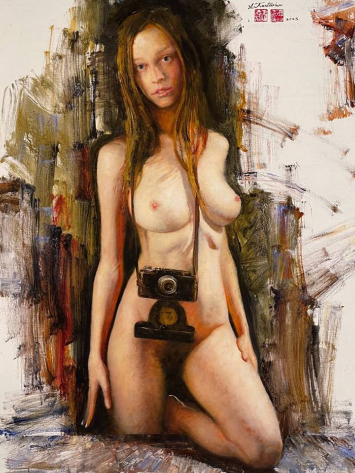 Giclée print on canvas, Nude with a camera, 2023, by Kartashov Andrey, Russia, 21st century. 1 of 50 limited prints.