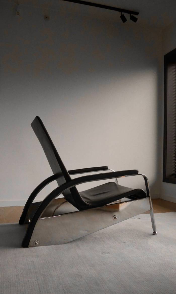 Jean Prouvé Grand Repos D80 Chair by Tecta 1980s.