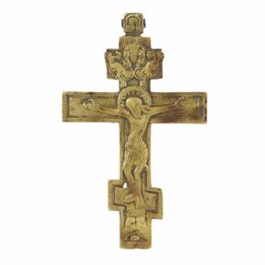 Crucifix en croix en bronze. 19ème siècle 