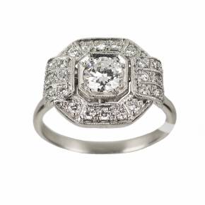 Platinum Ring with Diamonds from the Art Deco Era 