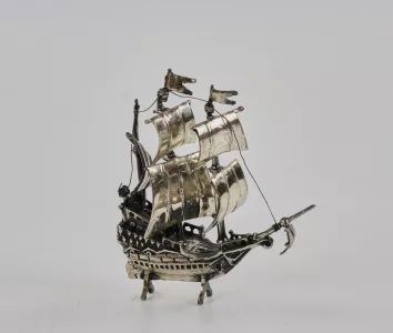 Silver decorative miniature "Sailboat"