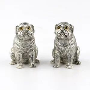 Pair of silver saltcellars "Pugs". 