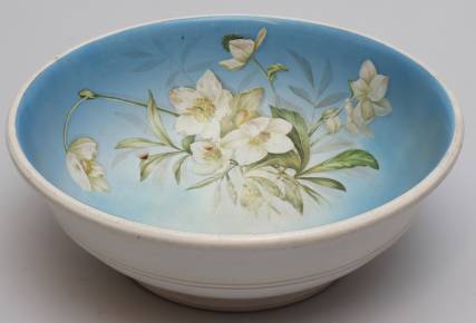 Liela porcelāna bļoda ar ziediem 