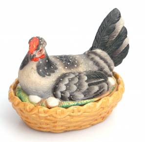 Porcelain egg dish Chicken