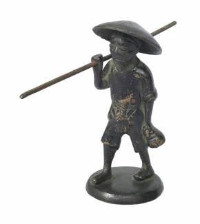 Figurine en bronze Le Petit Pêcheur 