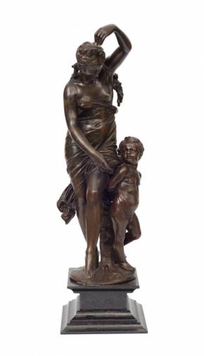 Sculpture en bronze sur socle en marbre Femme avec un enfant 